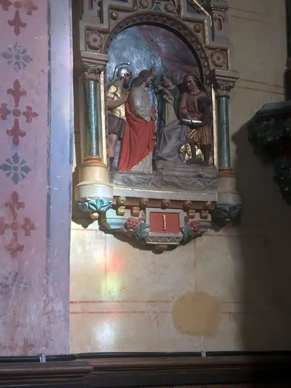 Pommes bleues du 17 janvier 2026 dans l'église sainte Marie-Madeleine de Rennes-le-Château