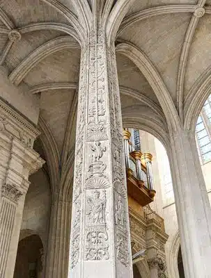 Pilier des tanneurs dans la chapelle saint Claude